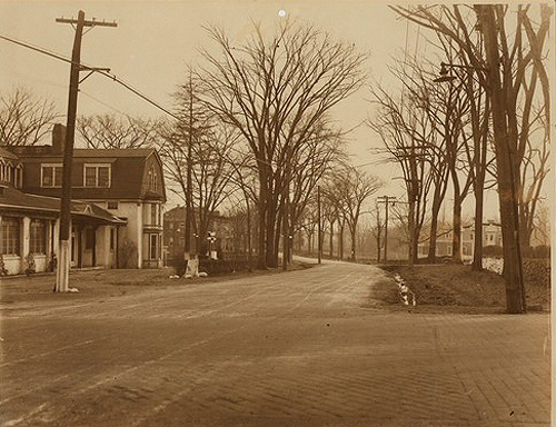 Eastchester Road - Pelham Parkway South (1924)